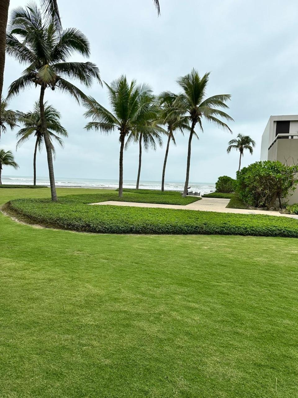 Villa Ocean View And Apartment Da Nang "Free Pick Up" Exterior foto